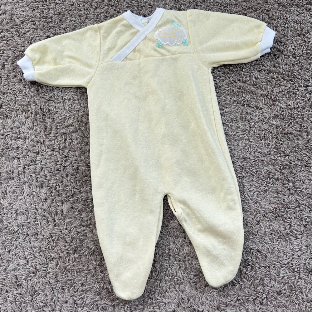 Vintage Small Talk Baby Footed Sleeper Yellow Embroidered Bear Medium 12-17 lbs